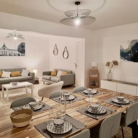 Very Beautiful Right In The Center Apartamento