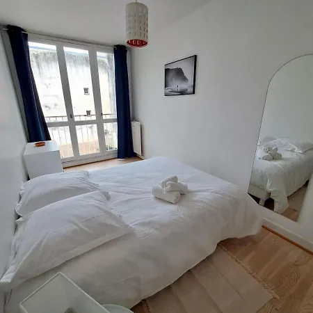 Very Beautiful Right In The Center Lägenhet